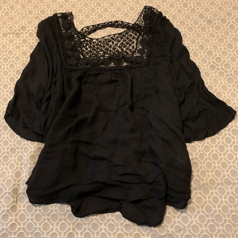Aeropostale Office top